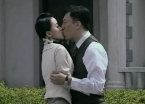 吻戏女演员爆料图片视频,吻戏幕后花絮,女演员亲述拍摄瞬间 第1张 吻戏女演员爆料图片视频,吻戏幕后花絮,女演员亲述拍摄瞬间 第1张